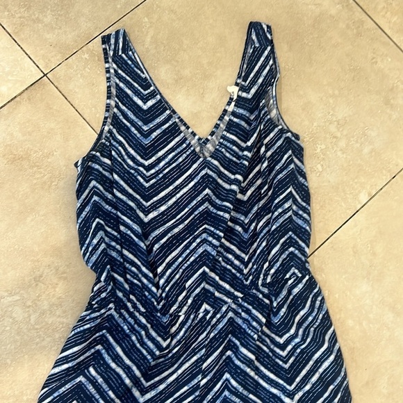 GAP Cropped Culotte Patterned Jumpsuit size Small - Picture 2 of 6